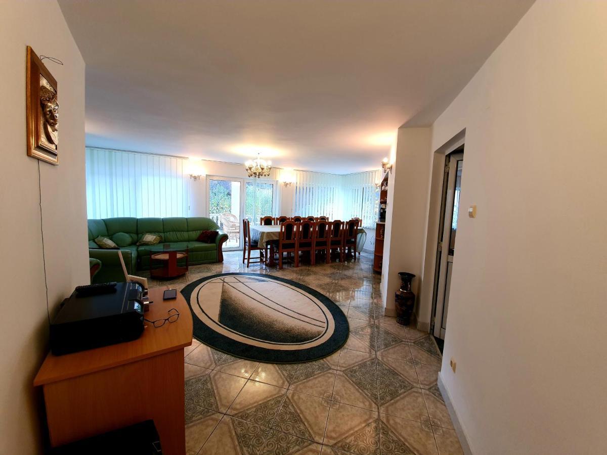 Отель Casa Jax Rimeti Экстерьер фото